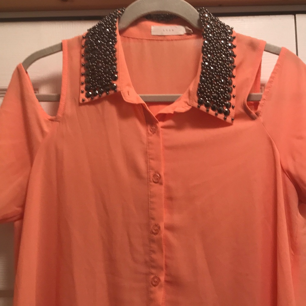 Tops - Picture 2 of 2